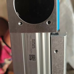 Actuador Lineal de Correa Dentada FES-TO EGC-70-1000-TB-KF-0H-GK, Carrera de 1000 mm, Rodamiento de Bolas Recirculantes - Product Image 1