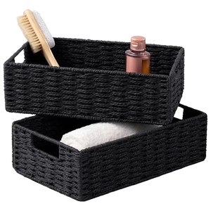 Panier de rangement pliable rectangulaire noir en jacinthe d'eau tressée, rustique, écologique, léger et polyvalent - Product Image 1