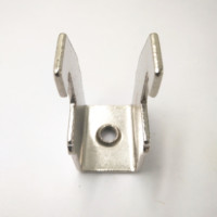 Supports de fer d'angle en forme de L à 120 degrés en acier inoxydable robuste OEM Small 30 45 90