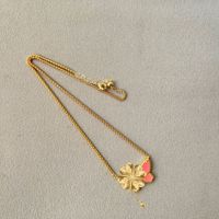 Collier Boîte à Trésors Nœud Papillon 'Amour d'Été' avec Boîte Album Ajustable et Chaîne de Clavicule en Laiton à Nœud Papillon