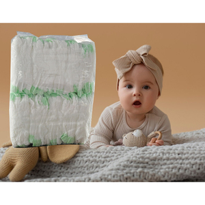 Pannolini per neonati di alta qualità, morbidi, in tessuto non tessuto traspirante, con canale 3D anti-perdita per un comfort ottimale del bambino - Product Image 1