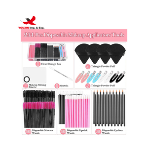 Lot de 6+ outils de maquillage de luxe jetables à prix réduit pour l'approvisionnement mixte, vente en gros usine : Brosse à cils, Brosse à sourcils, Brosse à lèvres - Product Image 3