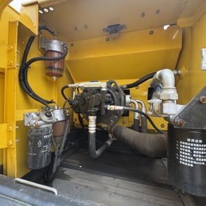 Excavatrice sur chenilles d'occasion Kobelco SK200D 20 tonnes, moteur Mitsubishi, godet de 0,8 m³, pelle de taille moyenne pour travaux de terrassement - Product Image 6