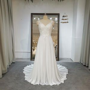 Semplici abiti da sposa in pizzo con scollo a V senza maniche in <span class=keywords><strong>Tulle</strong></span> bianco taglie forti abiti da sposa da <span class=keywords><strong>donna</strong></span> RL061 - Product Image 1