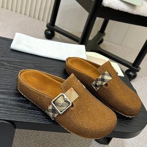 Chaussons de luxe de haute qualité, chaussons personnalisés avec logo original, ensemble de chaussons avec diamants, chaussons d'intérieur confortables, chaussons plateforme pour femmes - Product Image 2