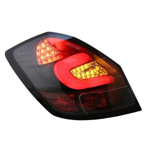 CARMATES gruppo fanale posteriore di vendita caldo luci posteriori a LED indicatore di direzione della luce del freno per Skoda <span class=keywords><strong>Fabia</strong></span> <span class=keywords><strong>2008</strong></span> 2009 2010 2011 - 2014 - Product Image 1