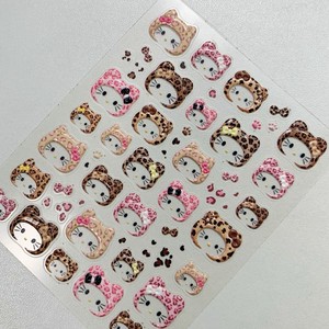 Nuevo Maillard Hot Girl patrón de leopardo <span class=keywords><strong>Hello</strong></span> <span class=keywords><strong>Kitty</strong></span> pegatinas de <span class=keywords><strong>uñas</strong></span> auriculares de dibujos animados relieve arco DIY decoración de <span class=keywords><strong>uñas</strong></span> - Product Image 3