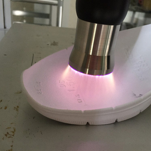 Máquina de Tratamiento por Plasma de Escritorio al Mejor Precio para Impresión de Cajas de Alimentos Desechables - Product Image 2