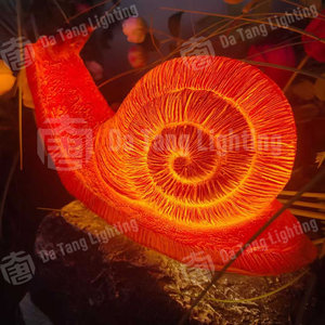 Lámpara decorativa impermeable para exteriores con diseño de caracol pequeño para parques temáticos y paisajes festivos - Product Image 4