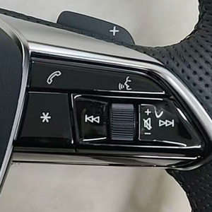 Volant pour <span class=keywords><strong>Audi</strong></span> A6 A3 A4 A5 Q5 <span class=keywords><strong>RS3</strong></span> RS7 Q7 C6 C8 A8 S6 S7 B8 B8.5 B9 S3 S4 S5 Sport Cuir Perforé Noir - Product Image 3