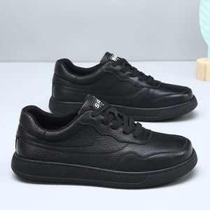 รองเท้าลำลองผู้ชายสไตล์ใหม่ประจำฤดูใบไม้ร่วง - หนังแท้ รองเท้าหนังผู้ชายใส่สบาย รองเท้าผ้าใบสีขาว รองเท้าโลฟเฟอร์ผู้ชาย - Product Image 1