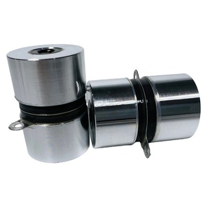 Capteur piézoélectrique ultrasonique 120 kHz <span class=keywords><strong>pour</strong></span> la génération de cavitation haute fréquence dans un petit réservoir de <span class=keywords><strong>nettoyage</strong></span> par immersion - Product Image 6