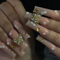 Ongles carrés XXL 3D fleur nude en gelée à presser, faits à la machine en ABS, 24 faux ongles avec breloques pour femmes