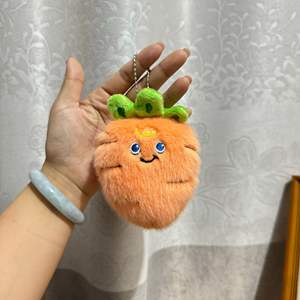 Porte-clés en peluche carotte de simulation, poupée-légume, jouet unique pour enfants - Product Image 6