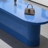 Comptoir de présentation de haute qualité, personnalisé, design simple et populaire, table de présentation de bijoux, table de présentation de vêtements, stand de présentation