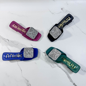 Sandales Femme Luxe à Talons Bas et Strass, Style Chunky, Tendance Été 2025 - Product Image 5