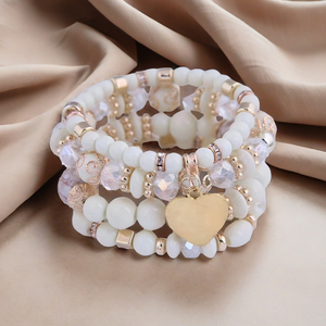 Vendita calda elegante Multi-strato combinazione di braccialetto di fascino bohémien per le donne in acrilico bracciale con perline a cuore - Product Image 5