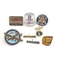 Pins de Solapa y Emblemas para Gorras de Béisbol de Esmalte Suave Personalizados Tradicionales de Gran Venta - Diseño de Logotipo Personalizado para Bodas y Graduaciones