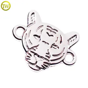 Bracelet Tags Metal Custom Made Jewelry Accessory Silver Logo Tags Animal Shape 2 Holes Alloy Charm Pendent For Bracelet