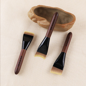 EIHODO Angled <b>Foundation</b> Brush Synthetic Hair Wooden Handle Makeup Brush For Face Base Application - Product Image 4