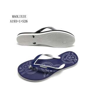 Pantoufles fantaisiste en plastique pour femmes,, babouches de bonne qualité, sandales bon marché, vente en gros - Product Image 1