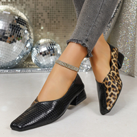 Pumps à talon bloc à bout carré en patchwork imprimé léopard pour femmes