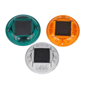 Оптовая цена, уличная дорожная лампа с 8 светодиодами, IP68, солнечная энергия, наземные габаритные огни, пластиковые габаритные огни для проезжей части - Product Image 1