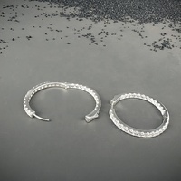 Grandes boucles d'oreilles créoles rondes éternelles en argent sterling 925 plaqué rhodium avec diamants en moissanite VVS pour femmes