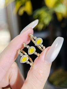 Xinfly Fine Jewelry Water <b>Drop</b> Shape Fancy Yellow Diamond 18K Gold Ring Customized Wedding Gift - Product Image 3
