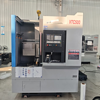 Tour CNC à banc plat VTC500 avec système Fanuc et convoyeur de copeaux – Prix compétitif