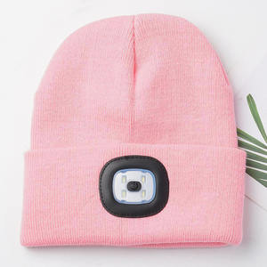 Gorro de Punto con Luz Led para Exteriores Recargable por USB Gorra Luminosa con Faro para Correr de Noche para Hombre y Mujer - Product Image 4