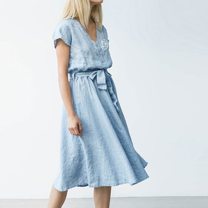 Abito lungo estivo da donna <span class=keywords><strong>in</strong></span> <span class=keywords><strong>lino</strong></span> con cintura, scollo a V e maniche corte, modello casual all'ingrosso 2026 - Product Image 3