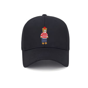 Gorra de béisbol bordada con diseño de oso a rayas rojas y blancas - Product Image 4