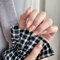 Vente en gros Prix inférieur Faux ongles presse courte sur les ongles Ongles artificiels en acrylique de haute qualité avec de la colle pour femme Nouveau style