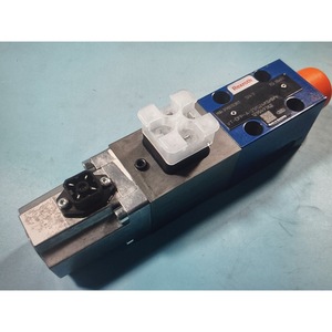 Vanne directionnelle proportionnelle Rexroth R900703811 VT-DFP-A-21 G24K0 0 V Fabriquée en Allemagne - Product Image 2