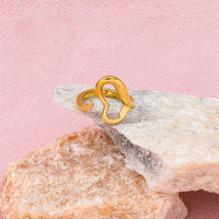 Joolim Vente en Gros de Bijoux Haut de Gamme PVD Étanche et Sans Décoloration Mode Simple Grand Coeur Creux d'Amour Bague en Acier Inoxydable pour Femmes