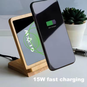 Support de téléphone en bois de bambou avec logo LED personnalisé, chargeur sans fil rapide 15W pour <span class=keywords><strong>smartphone</strong></span> - Product Image 3