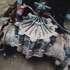 Válvula Solenoide 100 Dn, Cuerpo de Plástico, Revestimiento de Goma, Brida Roscada, para Sistema de Riego de Agua - Product Image 2