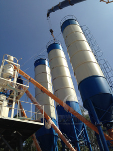 Mesin pencampur beton siap pakai, mesin otomatis dilengkapi dengan dan tiga hoppers - Product Image 6