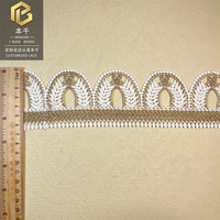 LEIXUSI Bordure en dentelle brodée bicolore de 6,3 cm, dentelle métallique blanc-or pour vêtements et accessoires textiles de maison, vente en gros
