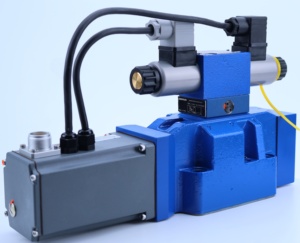 Lainuo 4WRKE 4WRKE10 4WRKE16 4WRKE25 4WRKE32 Series Hydraulic Proportional 4WRKE16W6-125L-3X/6EG24TK31/A1D3M - Product Image 4