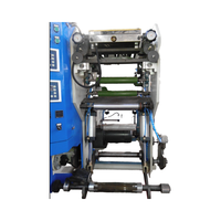 Machine de laminage à chaud à bande étroite pour l'application de colle sur étiquettes adhésives, machine de laboratoire pour le papier/le film/le ruban