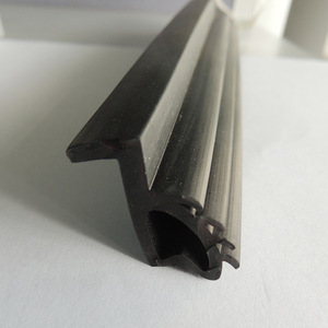 Irregularly Shaped Epdm <b>Rubber</b> Sealing <b>Strip</b> 100 High Temperature Resistance Wear Resistant Automotive Use - Product Image 2