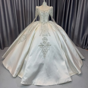 Vestido de Novia Lscm118 Moderno y Elegante, con Cuentas de Cristal Color Champán, Satinado, con Cola de Capilla, Apliques Barrocos - Product Image 6