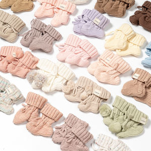 Offre Spéciale personnalisé Crochet <span class=keywords><strong>tricot</strong></span> bébé chaussons bio coton infantile nouveau-né bébé chaussettes de sol - Product Image 2