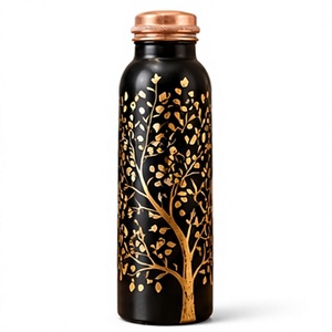 Bouteille d'eau moderne en cuivre noir avec motif d'arbre doré et couvercle, vaisselle de voyage portable - Product Image 1