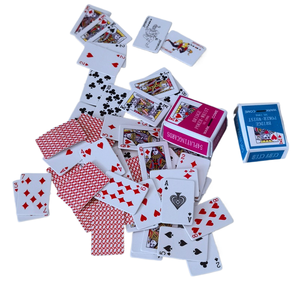 Accesorios <span class=keywords><strong>de</strong></span> modelo <span class=keywords><strong>de</strong></span> cartas <span class=keywords><strong>de</strong></span> juego en miniatura <span class=keywords><strong>de</strong></span> simulación <span class=keywords><strong>de</strong></span> soldado yxs, 6 puntos, 12 accesorios <span class=keywords><strong>de</strong></span> escena <span class=keywords><strong>de</strong></span> casa para niños, coche <span class=keywords><strong>de</strong></span> juego infantil - Product Image 1