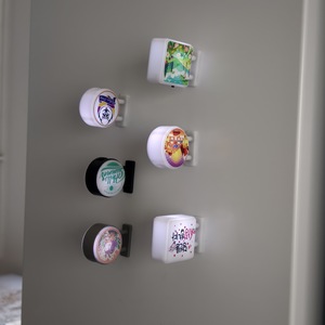 Aimants de réfrigérateur magnétiques lumineux de style anime DIY, en résines synthétiques rectangulaires, cadeau d'anniversaire, décoration de la maison - Product Image 4