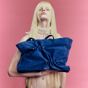 Bolso de Mano YIEYIE de Gran Capacidad, Estilo Casual para Compras Diarias, con Cierre, en Mezclilla Índigo, Marca Original, Listo para Venta al Público - Product Image 1