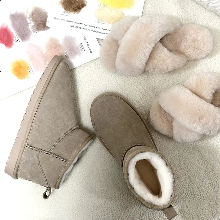 Wholesale Fashion Women's Winter Warm Indoor Snow Shearling Fur Rhinestone Faux Sheepskin Glitter Boots with Bows